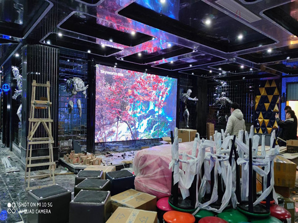 西城室内P2.5全彩显示屏